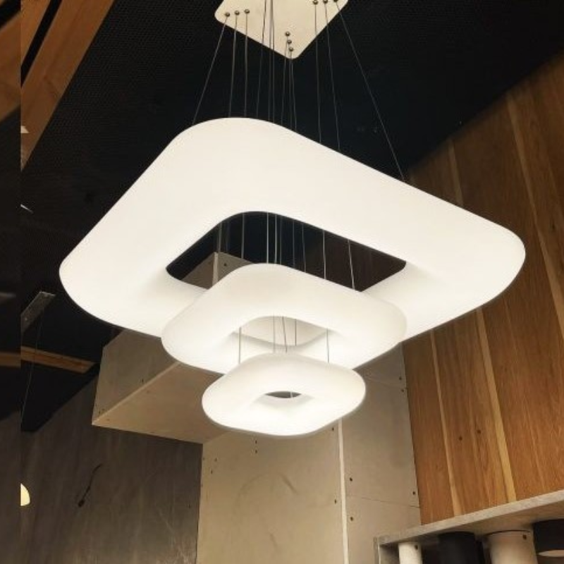 آویز مربع سه طبقه